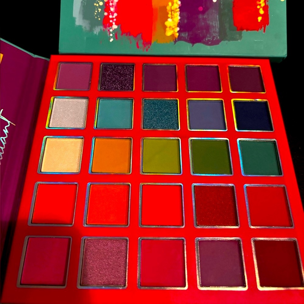 Brilliant Trend Beauty Palette
